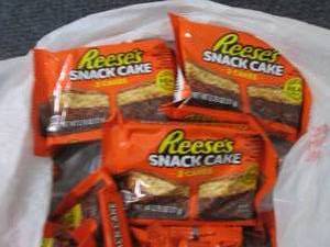 lot 210 image: 12- 2.75 oz Reeses Snack Cakes...