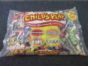 lot 217 image: 3.25 lb Childs Play Candy...