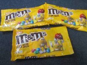 lot 227 image: 3- 10.57 oz Peanut M&Ms Fun Size...