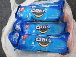 lot 291 image: 12- 2.4 oz Oreos...