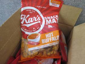 lot 297 image: 12- 4 oz Kars Hot Buffalo Snack Mix...