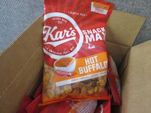 lot 299 image: 12- 4 oz Kars Hot Buffalo Snack Mix...