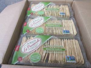 lot 348 image: 12- 6 oz La Panzanella Roasted Garl...