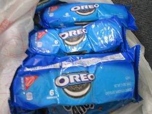 lot 357 image: 12- 2.4 oz Oreos...