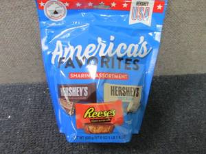 lot 374 image: 17.6 oz Americas Favorites Sharing...