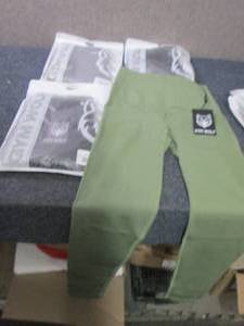 lot 458 image: 4 Pr Ladies Gym Wolf XSmall High Wa...