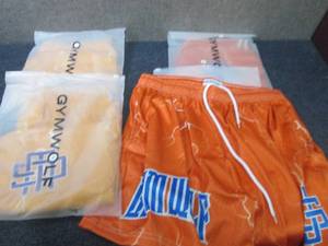 lot 476 image: 4 Mens Large Gym Wolf Athletic Sho...