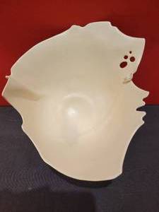 lot 51 image: Ceramic Face Bowl.