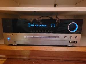 lot 56 image: Harmon Kardon Receiver HK 3480 comes with manual and remote.