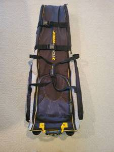 lot 88 image: Tour Trek golf travel bag