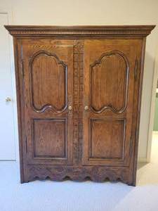lot 92 image: Vintage French Armoire.