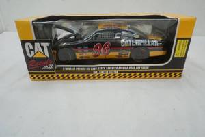 lot 7 image: Racing Champions Cat Model car