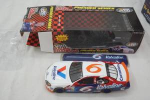 lot 43 image: Racing Champion Valvoline Model car