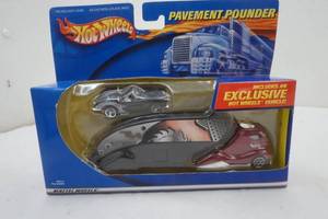 lot 82 image: Hot Wheels Pavement Pounders TH Steel Muscle