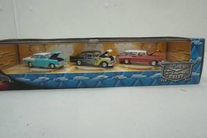 lot 85 image: Hot Wheels Cool Classic Series Tri Five Chevy car set