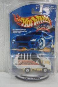 lot 109 image: Hot Wheels Final Run Garbage Truck