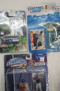 lot 200 image: Baseball collectible lot