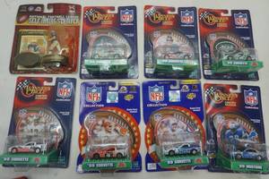 lot 209 image: NFL Winners Circle Limited Edition Collection