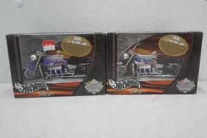 lot 238 image: Hot Wheels Racing NASCAR Thunder Rides 2ct