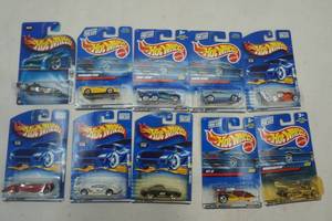 lot 285 image: Hot Wheels lot 10ct