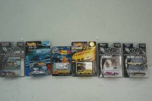 lot 310 image: Hot Wheels 6ct Variety