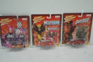 lot 326 image: Johnny Lightning 3ct comic book cars