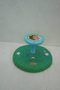 lot 385 image: Playskool sit n spin