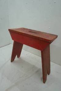 lot 425 image: Bench