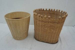 lot 438 image: Waste Baskets
