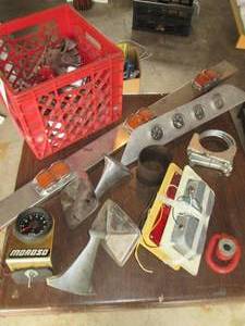Large assortment of vintage automot...
