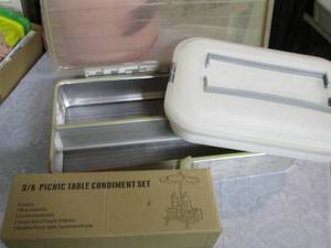 6pc Picnic table set in original bo...