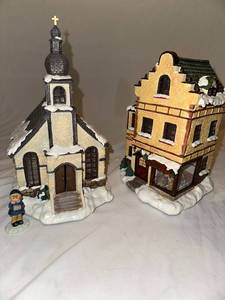 Hawthorne Village Berta Hummel Christmas Church & Shoppe