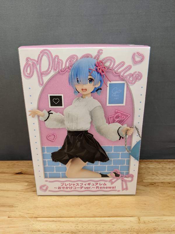 lot 31B image: New Zero Starting Life in Another World Precious Figure Rem Outing Coordination Ver. Renewal Figurine F