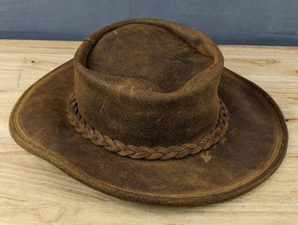 lot 31D image: New Minnetonka The Outback Brown Hat Unisex XL $64.95 Retail N