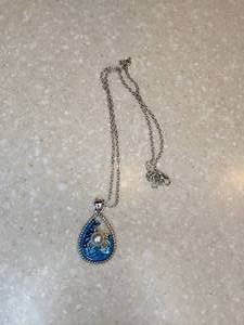 lot 412 image: New Ocean Wave Pendant Necklace Blue Faux Pearl Accent P
