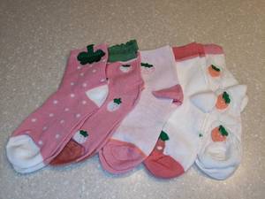 lot 414 image: Five New Pair Girls Socks Strawberries Pink White Green Size Large 6-8 Years Old P