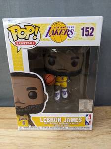 lot 17B image: Brand New Funko Pop NBA Los Angeles Lakers Basketball LeBron James #152 Figure V