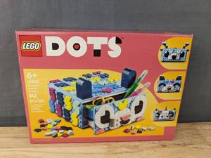 lot 20A image: Brand New Lego Dots Creative Animal Drawer Z