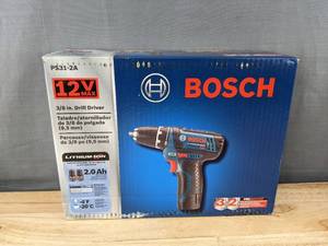 lot 32 image: Brand New Bosch PS31-2A 12V Max 38 In. Professional Cordless DrillDriver Kit $129 Retail I