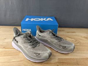 lot 5B image: Brand New Hoka Clifton 9 Shoes Mens Size 11 Sneakers Grey $145 Retail L