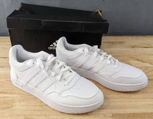 lot 61 image: Brand New Adidas Hoops 3.0 Sneakers Mens Size 10 White L