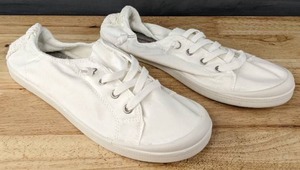 lot 434A image: New Funky Monkey Canvas Slip On Sneakers Womens Size 11 White L