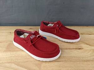 lot 18 image: Brand New Hey Dude Wally Shoes Womens 6Youth 5 Red L