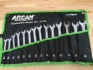 lot 61 image: Arcan 14 Piece Metric Combination Wrench Set Model # A14PMCW