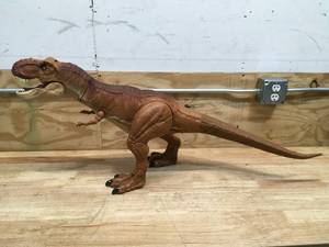 lot 110 image: Toy T-Rex