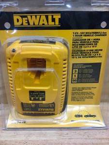 lot 32 image: DeWalt Vehicle Battery Charger Model # DC9319
