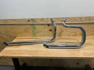 lot 133 image: Lot of 2- Motorcycle Exhaust Pipes