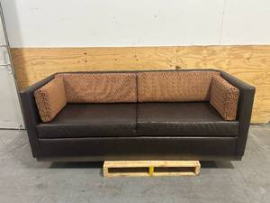 lot 138 image: Sleeper Sofa