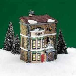 lot 19 image: Dept 56 - Dickens Village Collections Kings Road Post Office - Heritage Village Collection