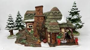 lot 41 image: Dept 56 - Dickens Village Collections Crooked Fence Cottage - Heritage Village Collection